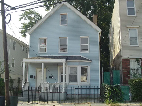 42-44 11th Ave W, Newark, NJ 07107