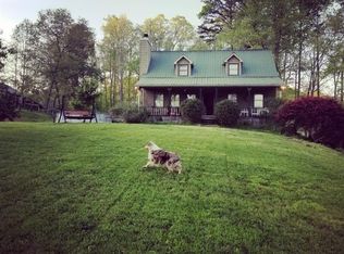 1367 Grizzle Rd, Dawsonville, GA 30534