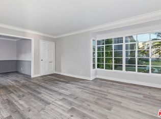 5012 Clinton St APT B, Los Angeles, CA 90004