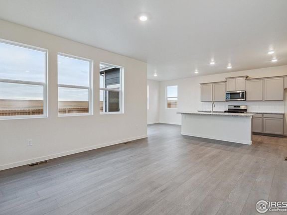 5th image of 4782 Lynxes Way