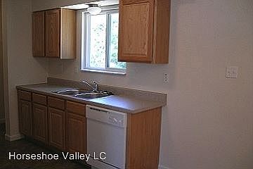 2nd image of 100 Horseshoe Valley Dr #3289788
