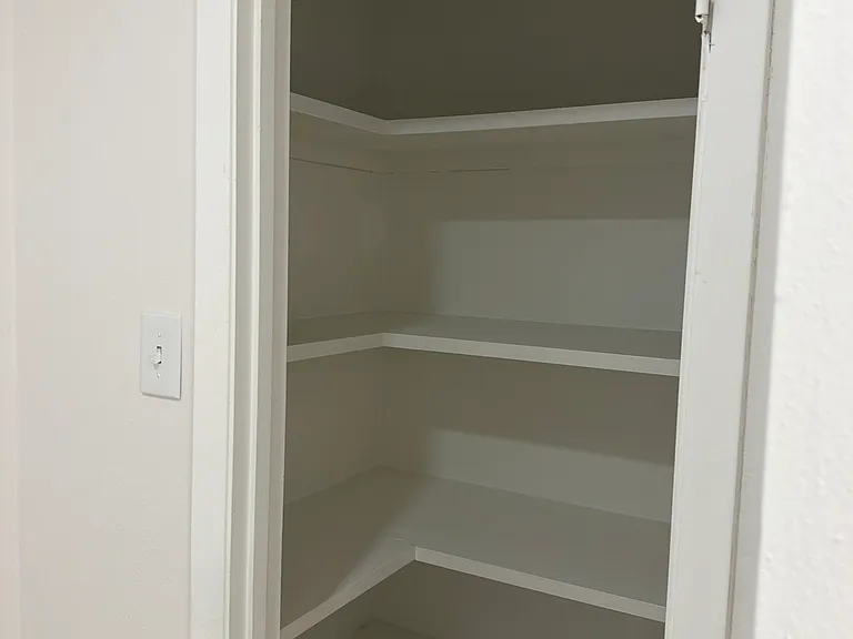 7038 Briarmeadow Dr — Photo 14