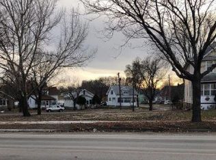302 Como Ave, Saint Paul, MN 55103