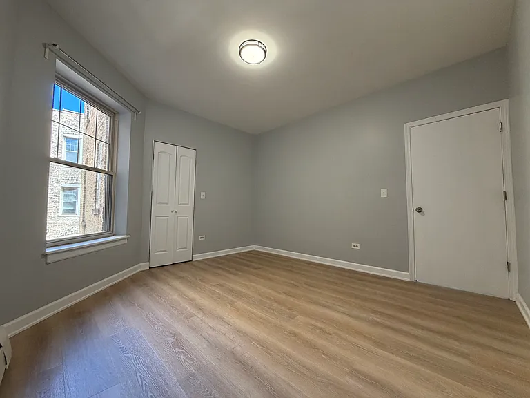 5955 S Indiana Ave #205 — Photo 7
