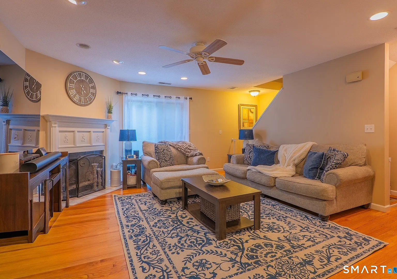 2 bed, 1.5 bath, 1324 sqft, $2,750 — Photo 4