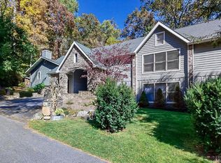 49 Blackberry Ln, Highlands, NC 28741