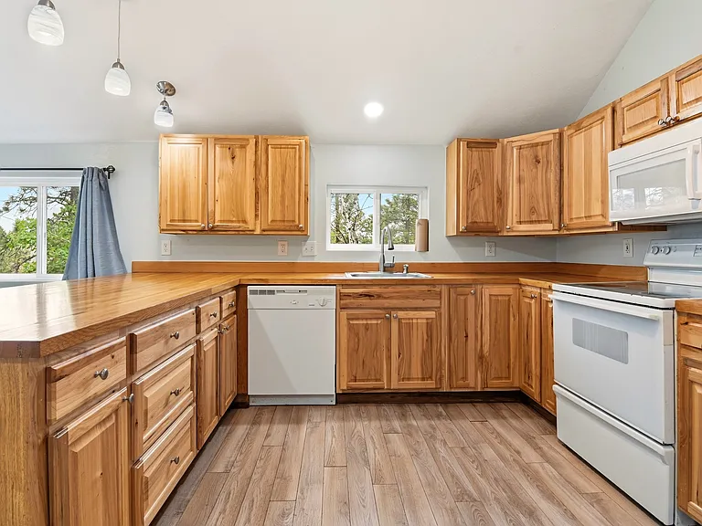 26339 Pleasant Park Rd — Photo 18