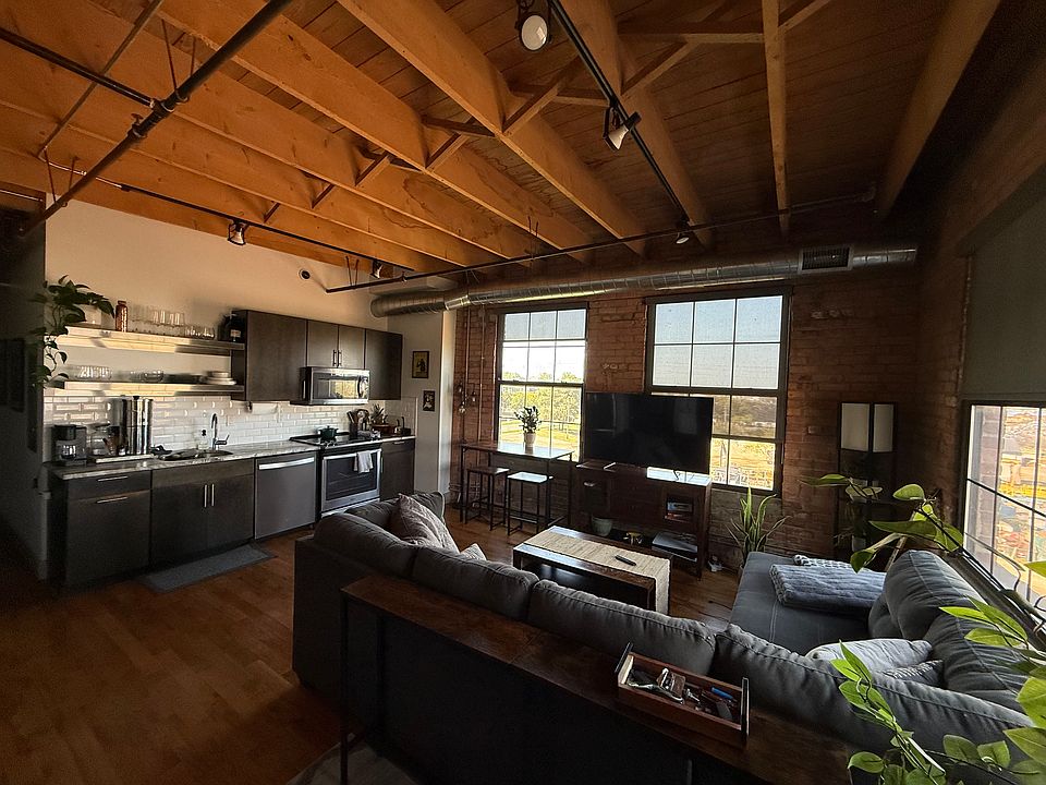 Kitchen/Living Area (unit is not furnished)