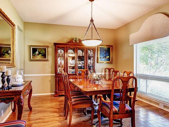 4th image of 9613 Chasefield Dr