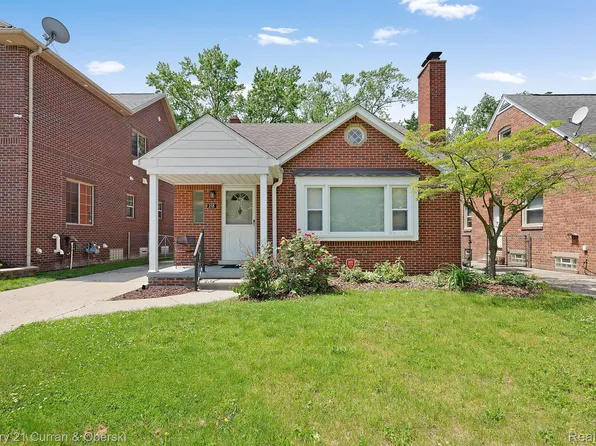 213 N Kingsbury St, Dearborn, MI 48128