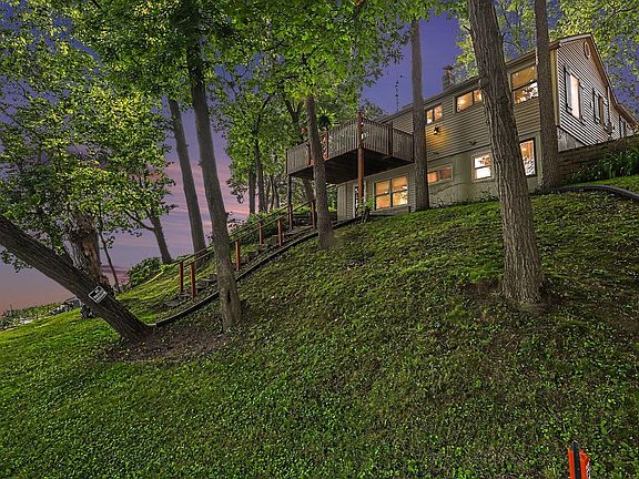 4th image of 58650 River Heights Dr