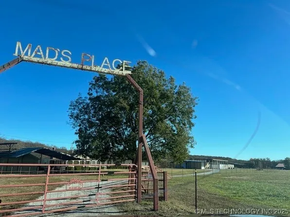 376 Lotoroc Ranch Rd, Barnsdall, OK 74002