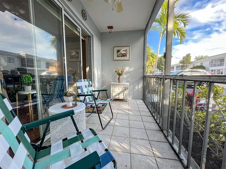 6239 Bay Club Dr #1 — Photo 18