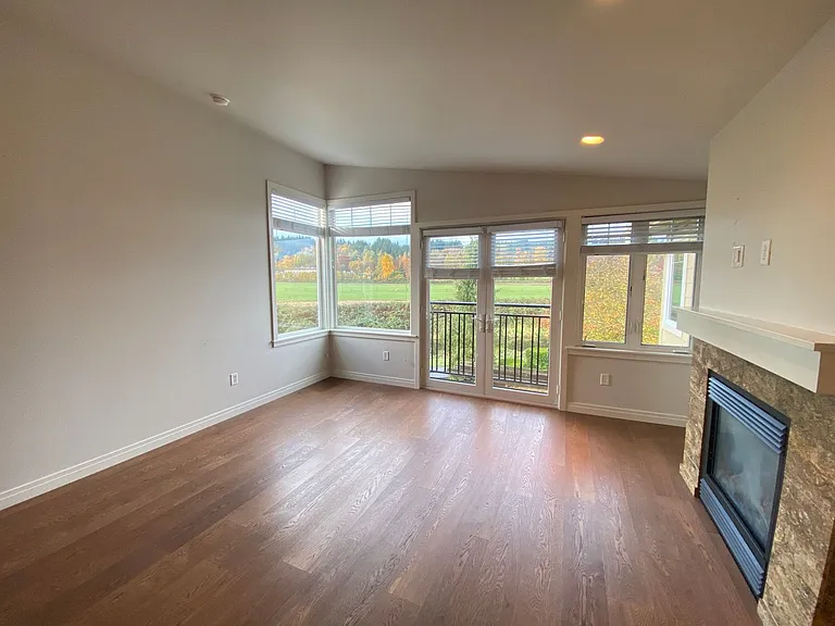 Villas at Woodinville — Photo 26