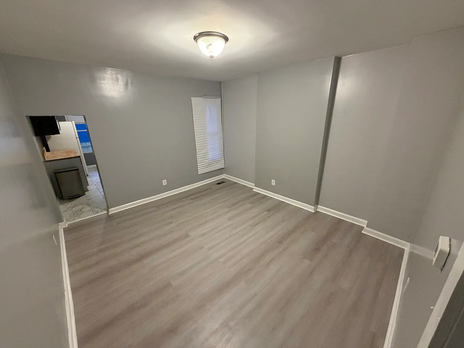 4 bed, 1576 sqft, $2,150 — Photo 4