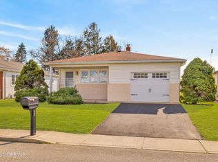 241 Charlotteville Drive N, Toms River, NJ