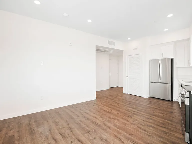 4505 Illinois Street - North Park's Newest Boutique Upscale Apartments — Photo 38