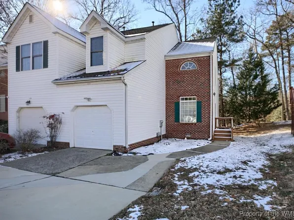 121 Creekshire Cres, Newport News, VA 23603