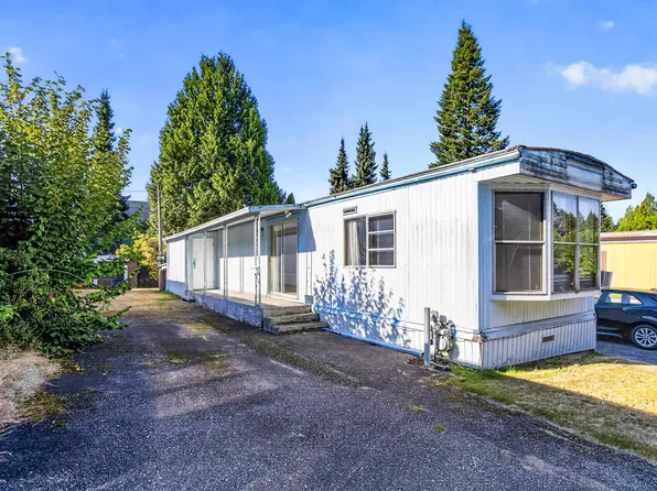 21163 Lougheed Hwy #14, Maple Ridge, BC V2X 2R4