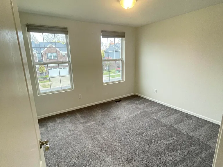 43590 Chancellor Ln — Photo 13