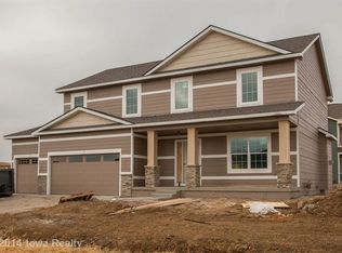 16001 Springbrook Trl, Urbandale, IA 50323