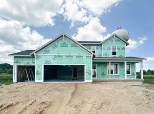 3375 Eagle Peak Dr, Jenison, MI 49428