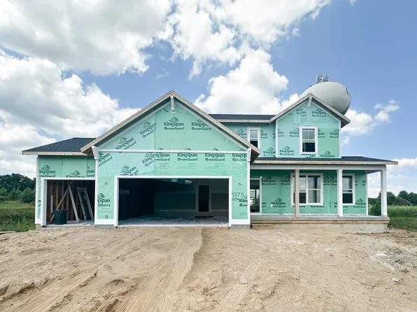 3375 Eagle Peak Dr, Jenison, MI 49428