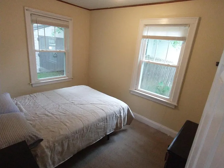324 Shore Dr — Photo 27