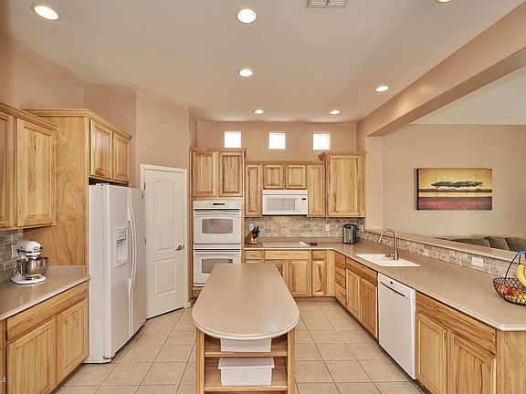 4th image of 659 E La Costa Dr