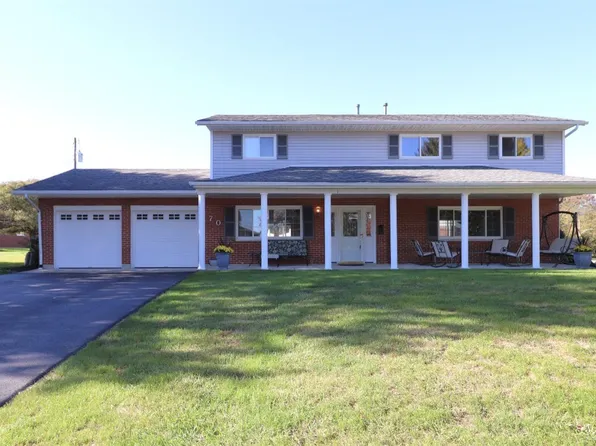 470 Hiatt Pl, Wilmington, OH 45177