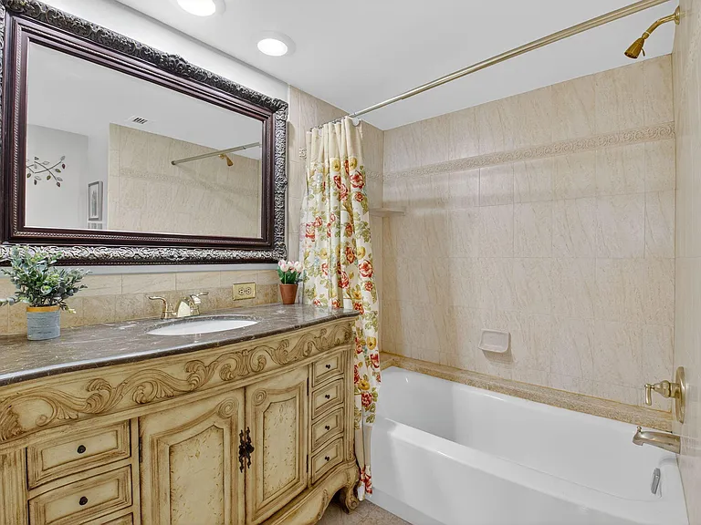 2871 N Ocean Blvd #R254 — Photo 22