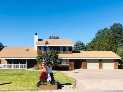 2913 Center Ave, Dodge City, KS, 67801