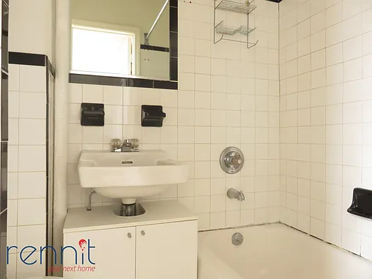 Rented by Rennit Inc. | media 7