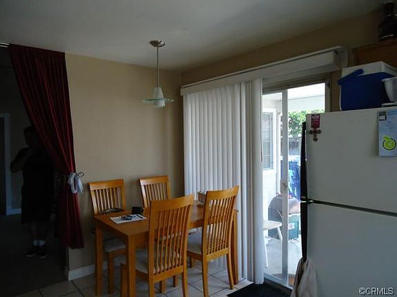 4th image of 2747 Fox Creek Ln