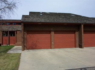 1219 15th Ave SW, Minot, ND 58701