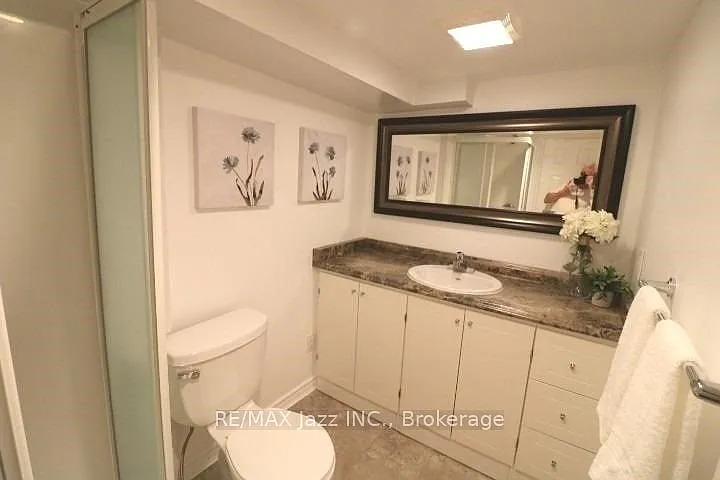 1235 Somerville St #LOWER — Photo 10