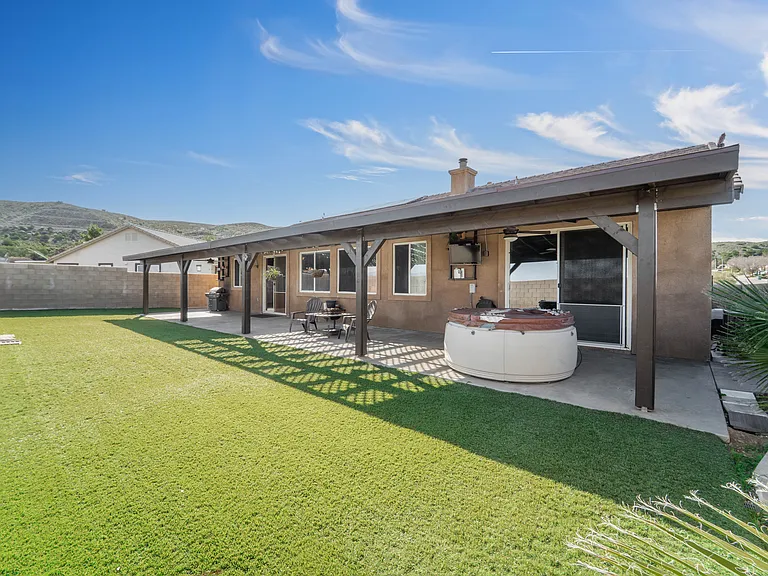 40028 Aliso Ct — Photo 32