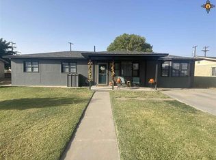1110 W Yucca Ave, Artesia, NM 88210