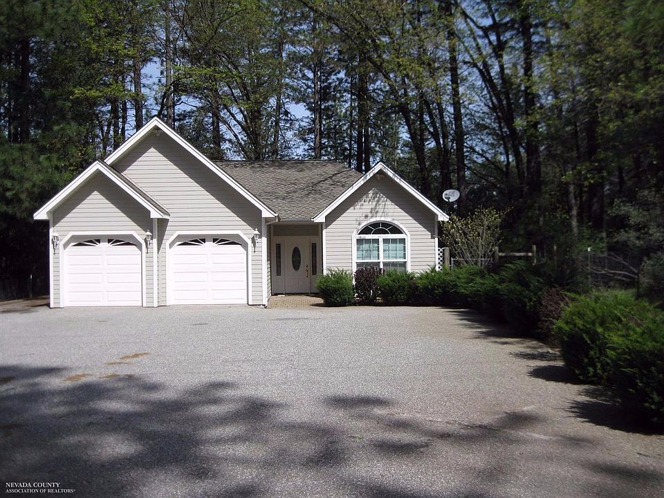 1st image of 19139 Connie Dr