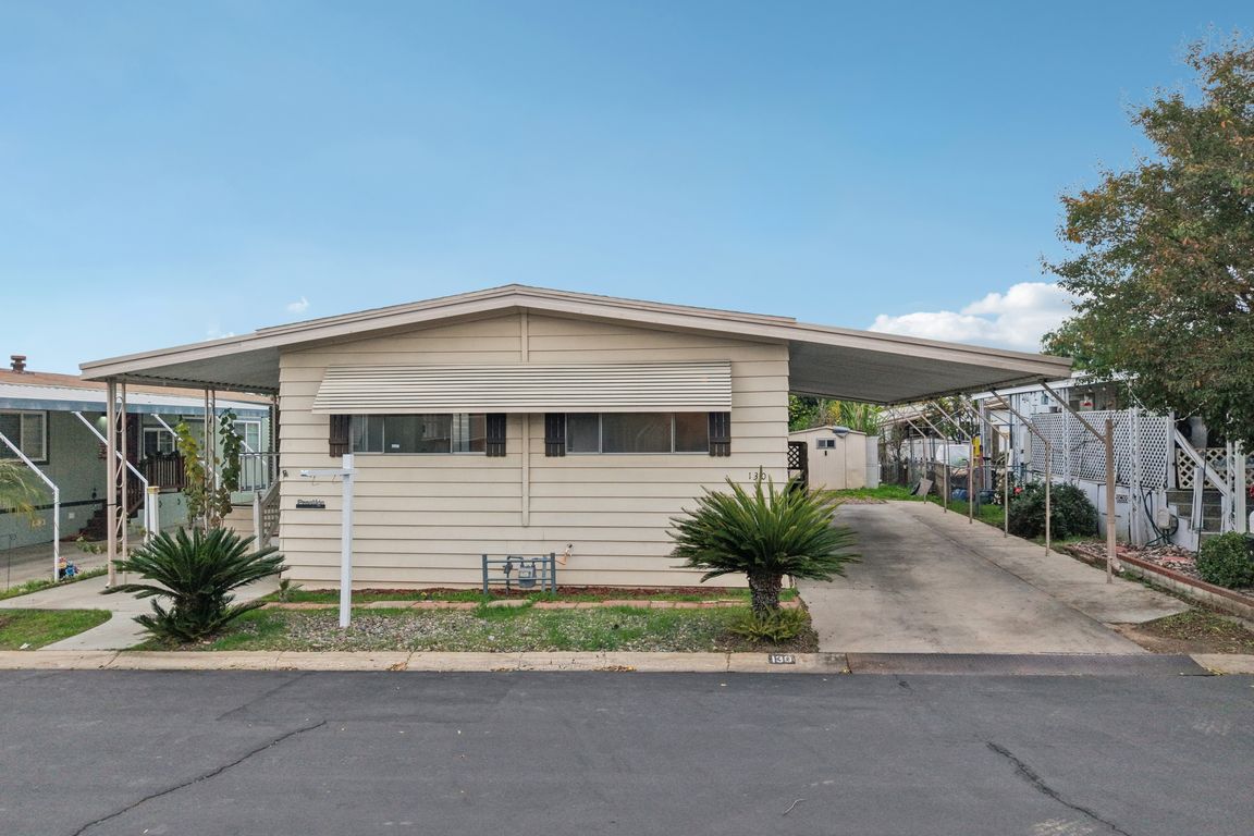 Buchanan St 130-S3112-001.jpg