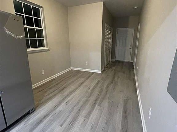 3rd image of 2609 Hood Ave NW