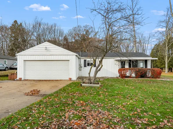 646 S Shore Dr, Portage, MI 49002
