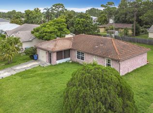 2367 Angel Rd SE, Palm Bay, FL 32909