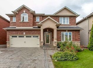 15 Sasha Ct, Hamilton, ON L8E 0A3