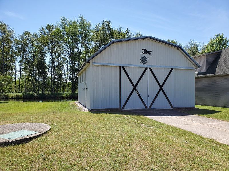 1st image of 2310 Long Point Dr