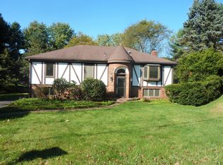 1944 Del Prado Ct, Allison Park, PA 15101