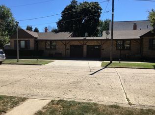 6057 Crain St, Morton Grove, IL 60053