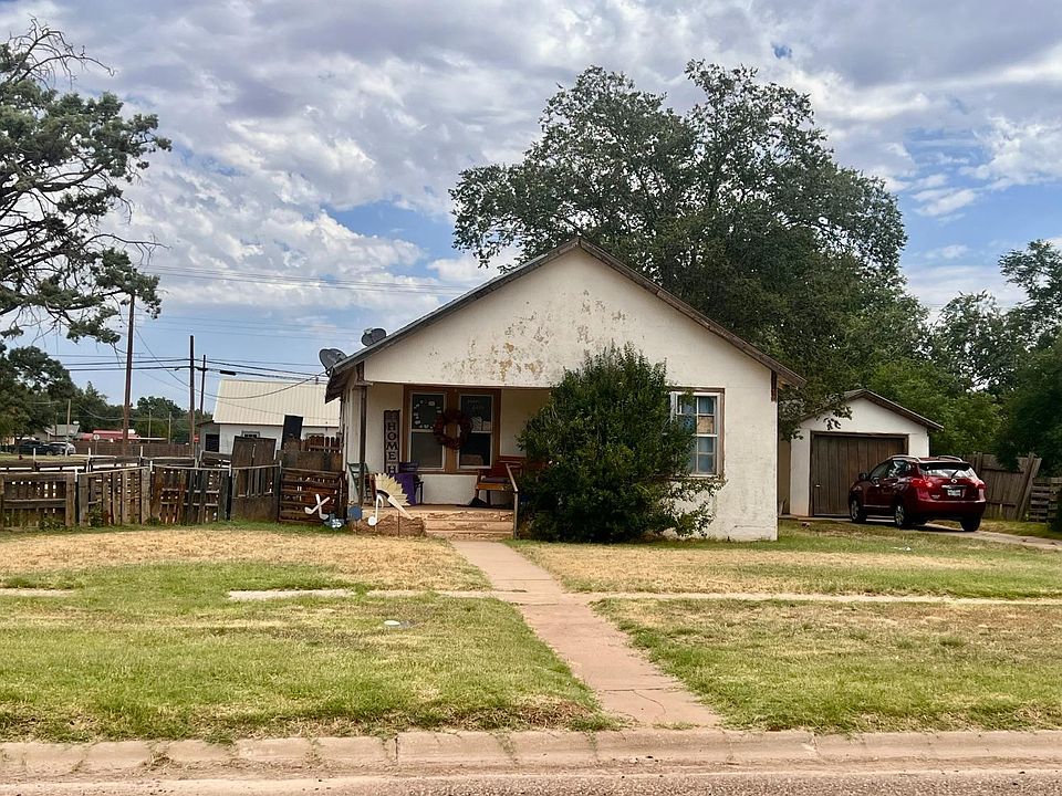 1st image of 1828 S 1st St