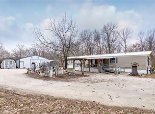 748 Walker Rd, Troy, MO 63379