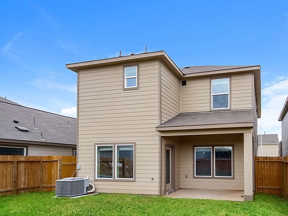 5th image of 21327 Cypress Dr